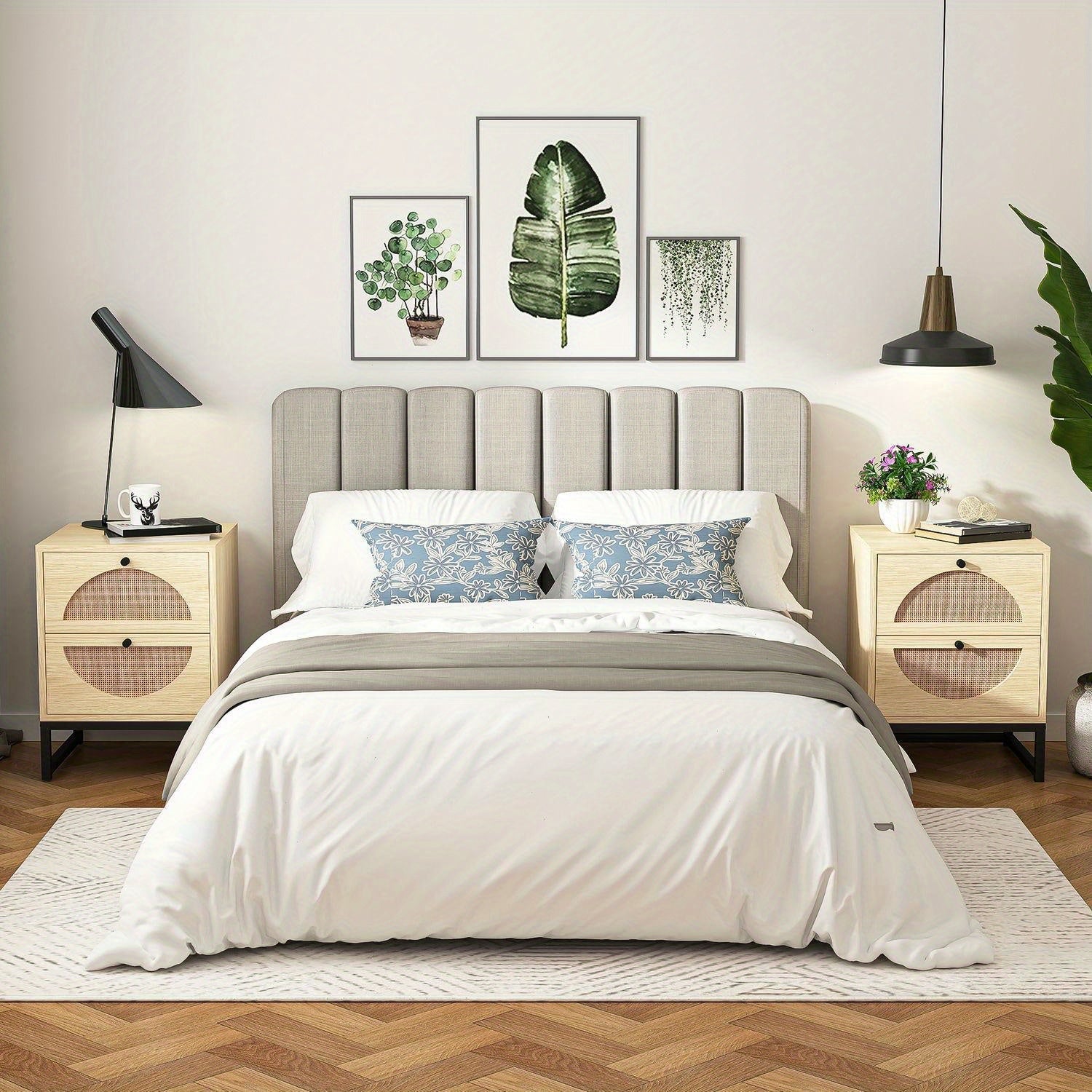 Nightstand with 2 Drawers, Rattan Bedside Table with Metal Leg, Modern End Side Table, Accent Storage Cabinet, For Bedroom, Living Room, Natural