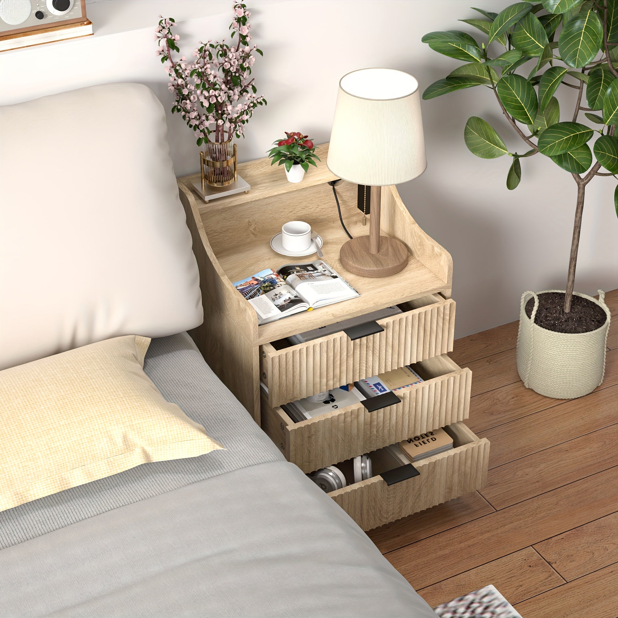 Modern Fluted Nightstand With 3 Drawer, Mid-Century Side Table Night Stand Bedside End Table Nightstand For Bedroom, Living