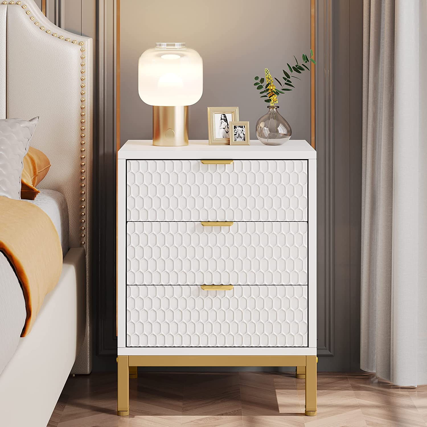 Modern Nightstand, 65.5 cm Tall Bedside Table with 3 Drawers