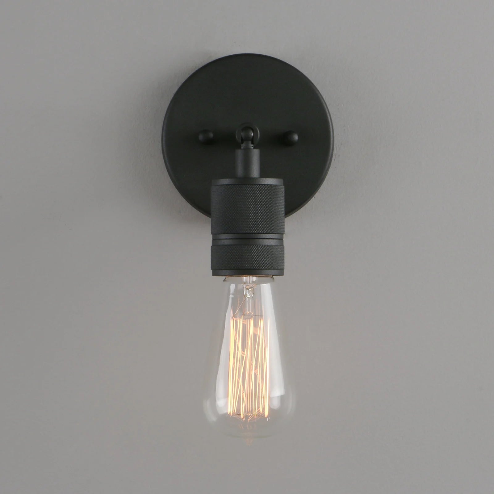 Minimalist Single Socket 1- Light Wall  Industrial Wall Sconce Vintage Metal Wall Light